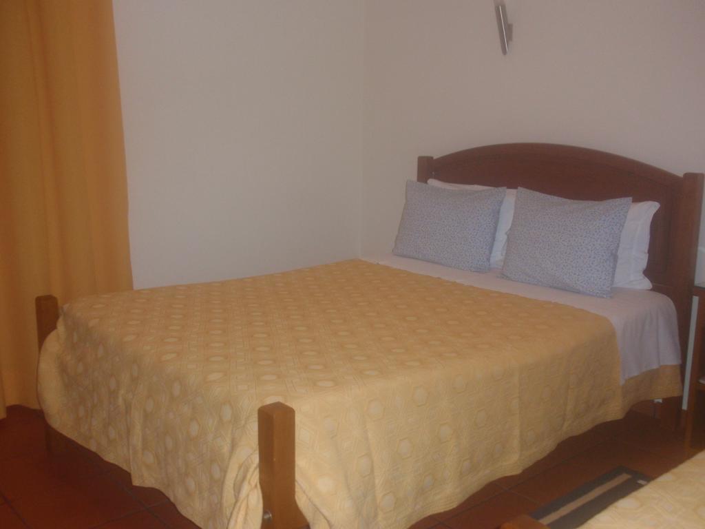 Residencial Idalio Hotel Одемира Екстериор снимка
